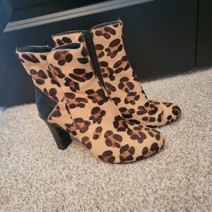 Tsubo Leopard Heeled Booties